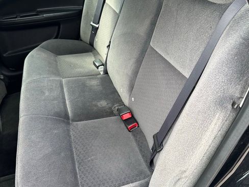 Used 2016 Chevrolet Impala Limited LS image 9