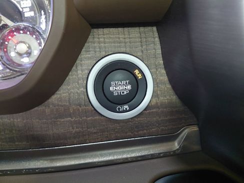 Certified 2019 RAM 1500 Limited AWD/4WD image 47