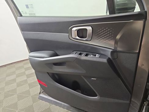 Certified 2026 Kia Sorento EX w/ EX Premium Package image 29