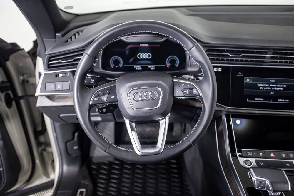 Used 2022 Audi Q8 Premium Plus AWD/4WD image 22
