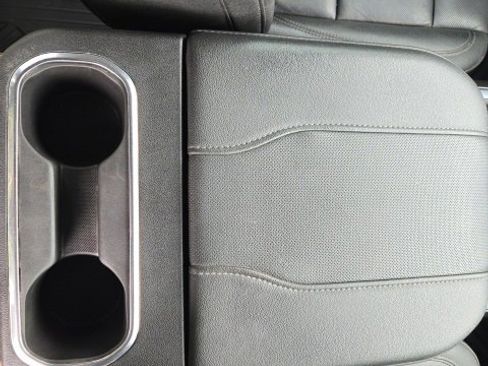 Used 2024 Chevrolet Silverado 1500 LTZ w/ LTZ Convenience Package II image 19