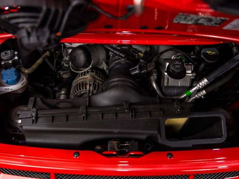 Used 2010 Porsche 911 GT3 image 38