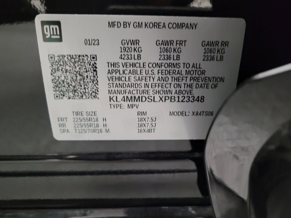 Used 2023 Buick Encore GX Select w/ Sport Touring Package FWD image 33