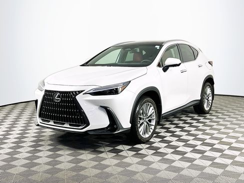 Used 2025 Lexus NX 350 AWD w/ Luxury Package image 3