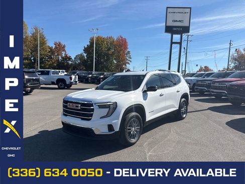 Used 2025 GMC Acadia Elevation FWD image 1