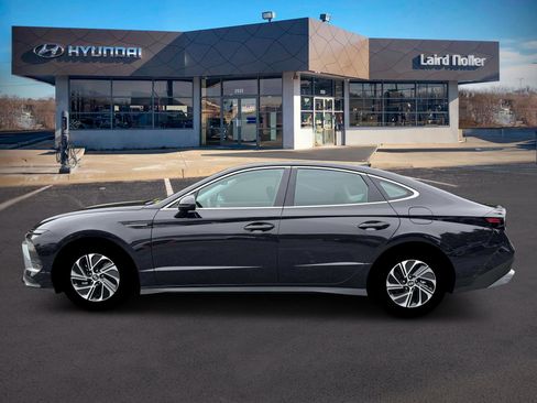 New 2026 Hyundai Sonata Blue image 3