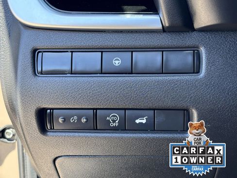 Certified 2024 Nissan Rogue SL FWD image 33