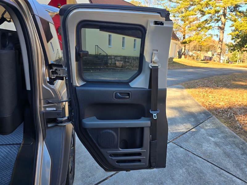 Used 2004 Honda Element EX image 18