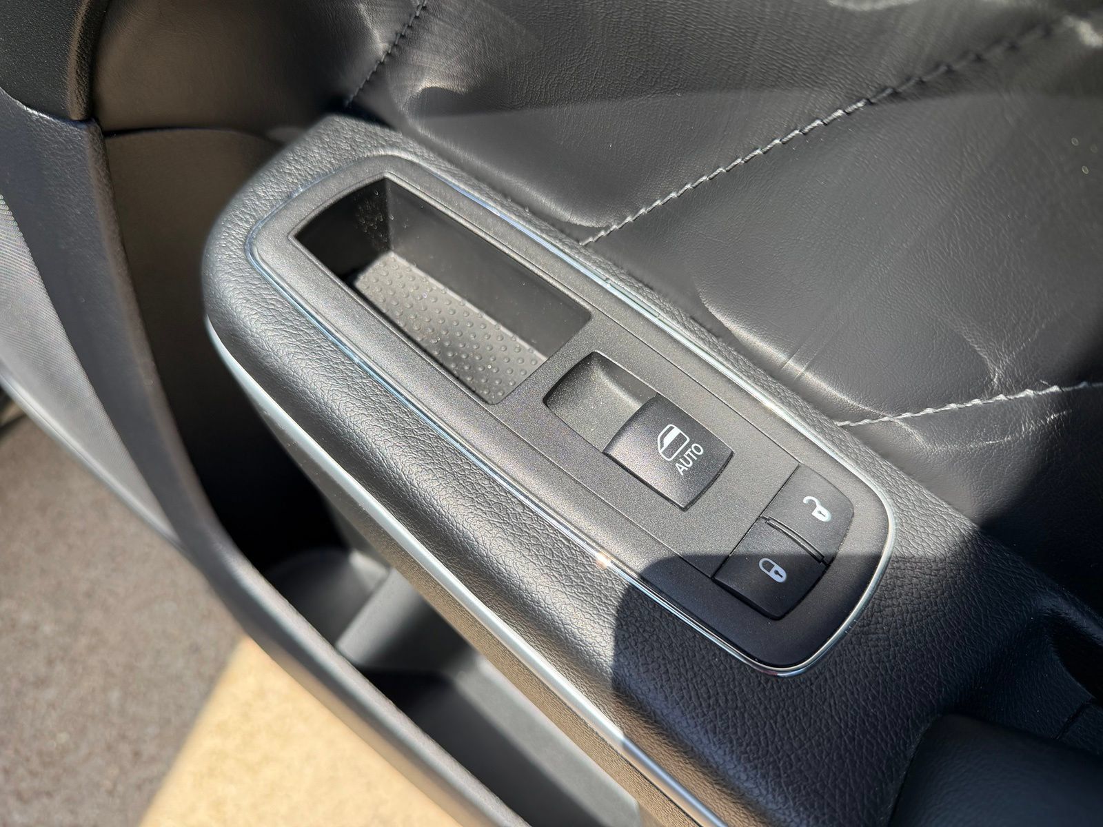 Used 2023 Dodge Charger Scat Pack RWD image 39