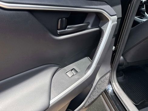 Used 2025 Toyota RAV4 LE FWD image 8