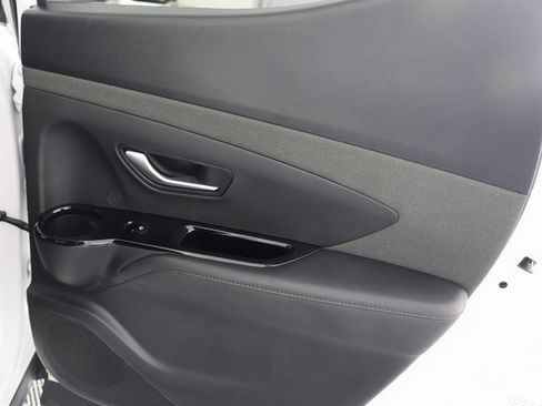 Certified 2024 Hyundai Santa Cruz Limited image 28