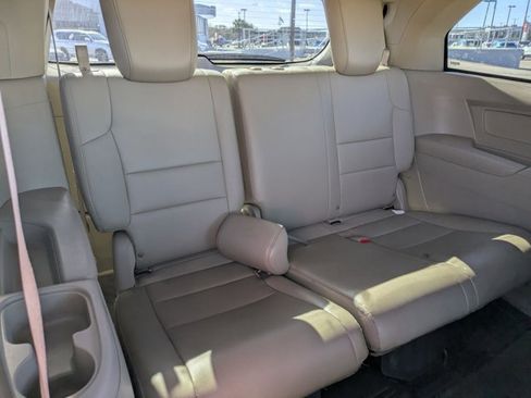 Used 2015 Honda Odyssey EX-L image 19