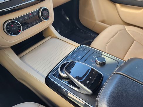 Used 2019 Mercedes-Benz GLE 43 AMG AMG GLE 43 image 20