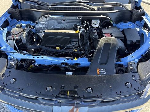 Used 2024 Chevrolet Trax RS w/ Driver Confidence Package image 34