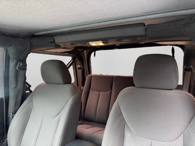 Used 2017 Jeep Wrangler Sport AWD/4WD image 19