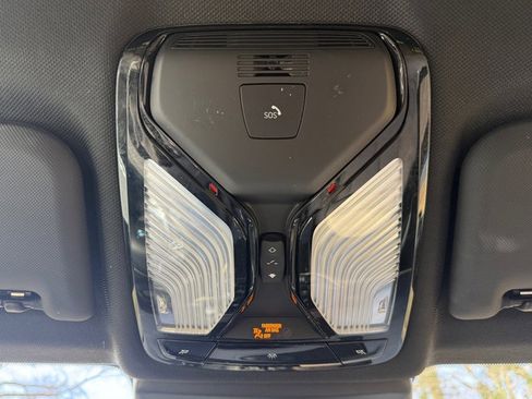 Used 2021 BMW X3 xDrive30e w/ Convenience Package image 28