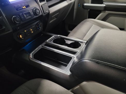 Used 2018 Ford F150 XLT RWD image 26