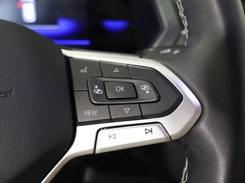 Certified 2023 Volkswagen Tiguan SE image 45