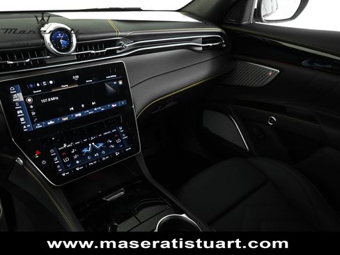 New 2025 Maserati Grecale Modena AWD/4WD image 27