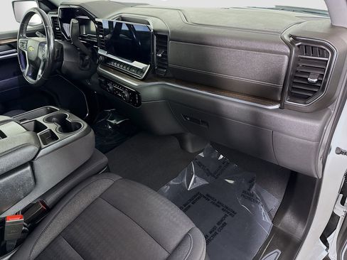 Used 2023 Chevrolet Silverado 1500 LT image 29