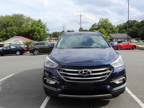 Used 2017 Hyundai Santa Fe Sport FWD image 2