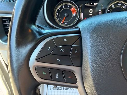 Used 2021 Jeep Cherokee Latitude Lux w/ Trailer Tow Group AWD/4WD image 17