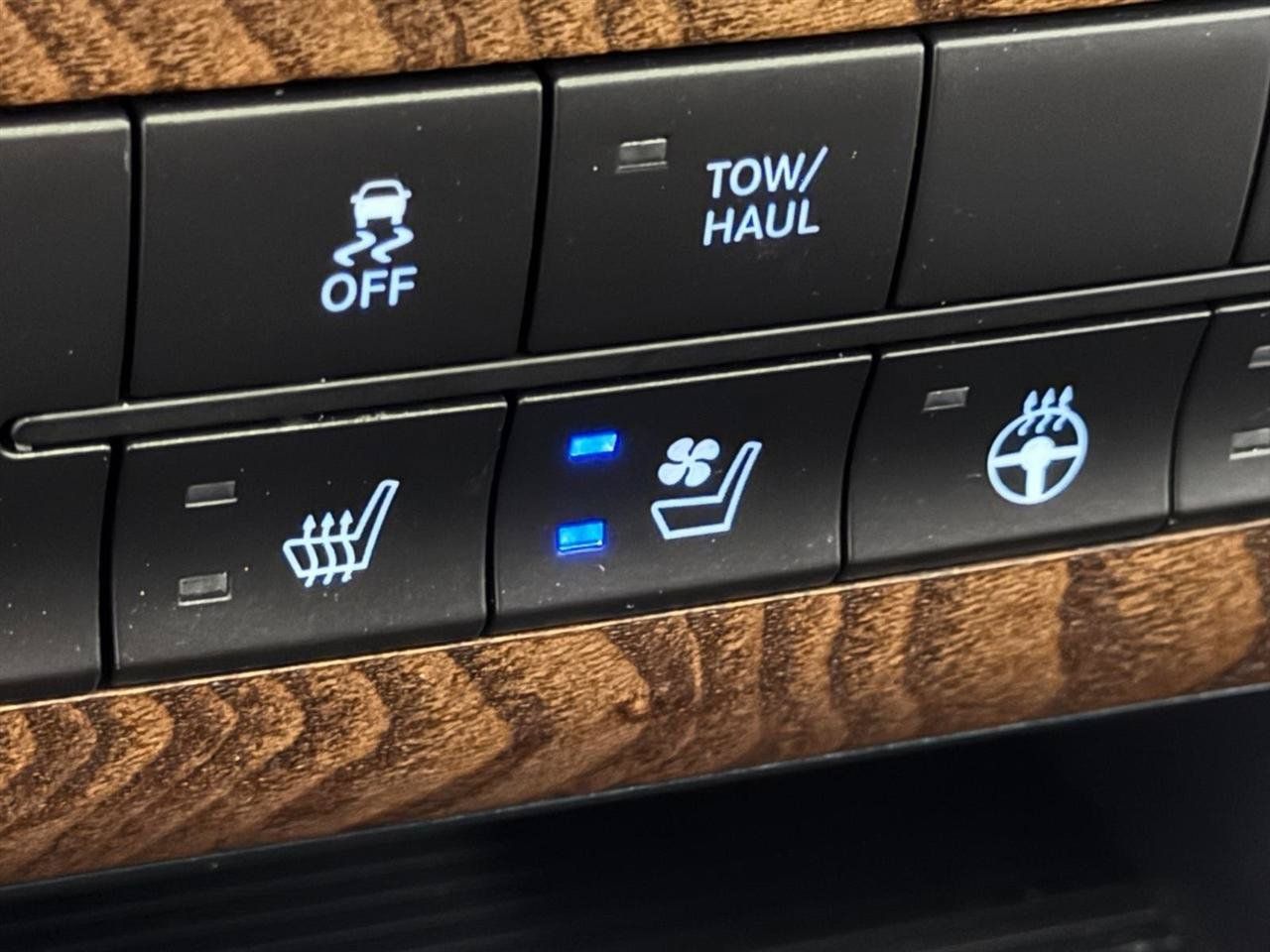 Used 2017 RAM 1500 Laramie Longhorn w/ Protection Group AWD/4WD image 20