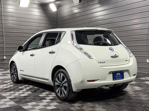 Used 2017 Nissan Leaf SV image 7