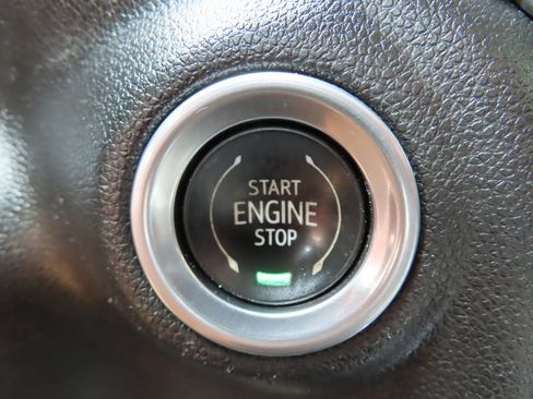 Used 2021 Chevrolet Silverado 2500 LTZ AWD/4WD image 12