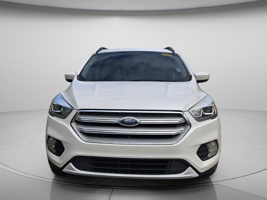Used 2019 Ford Escape SEL FWD image 3