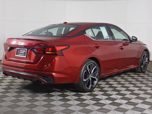 Used 2024 Nissan Altima 2.5 SR image 7