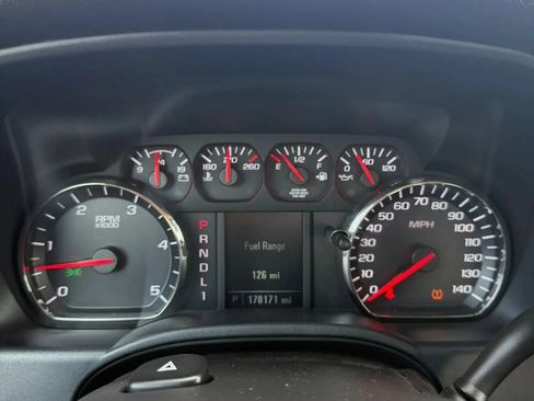 Used 2019 Chevrolet Silverado 2500 W/T w/ WT Convenience Package AWD/4WD image 14