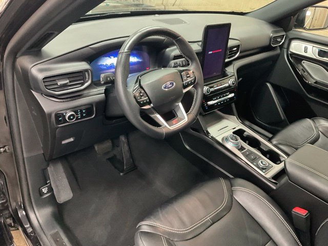 Certified 2023 Ford Explorer ST w/ Equipment Group 401A AWD/4WD image 6
