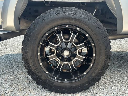 Used 2018 Ford F150 XLT AWD/4WD image 8