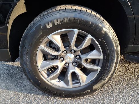 Certified 2023 Chevrolet Tahoe LS w/ Driver Alert Package image 7