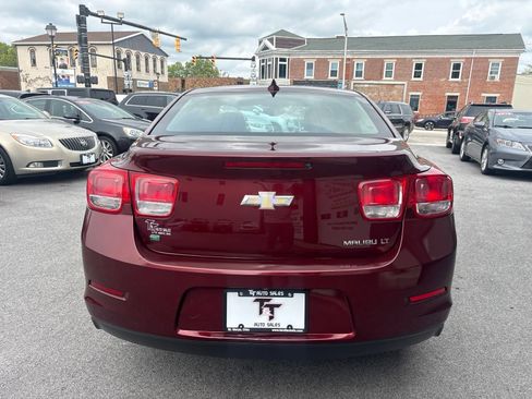 Used 2015 Chevrolet Malibu LT w/ Power Convenience Package FWD image 4