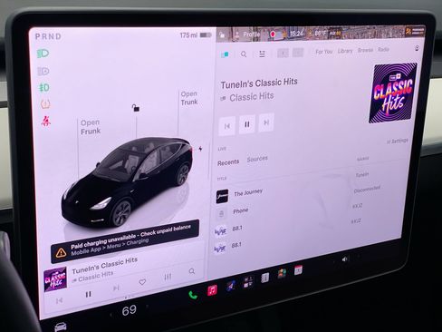 Used 2024 Tesla Model Y Long Range AWD/4WD image 27