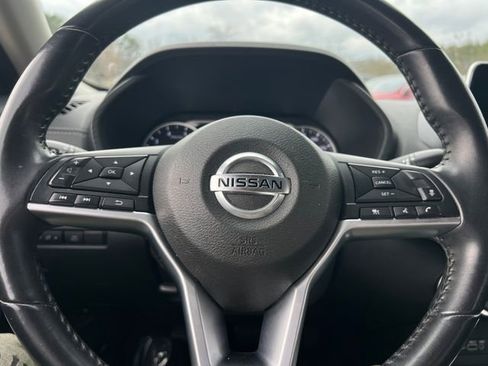 Used 2021 Nissan Sentra SV image 20