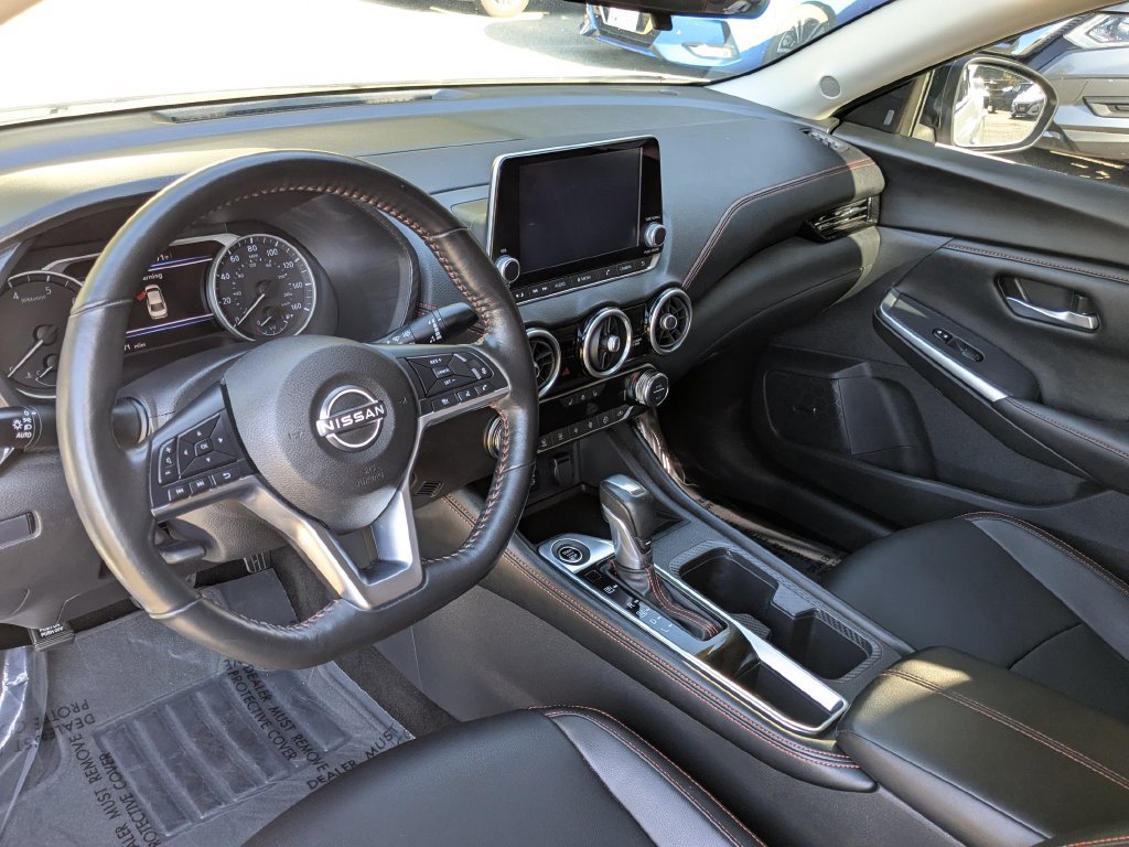 Used 2024 Nissan Sentra SR w/ SR Premium Package FWD image 14