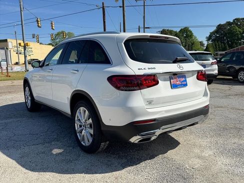 Used 2021 Mercedes-Benz GLC 300 image 5