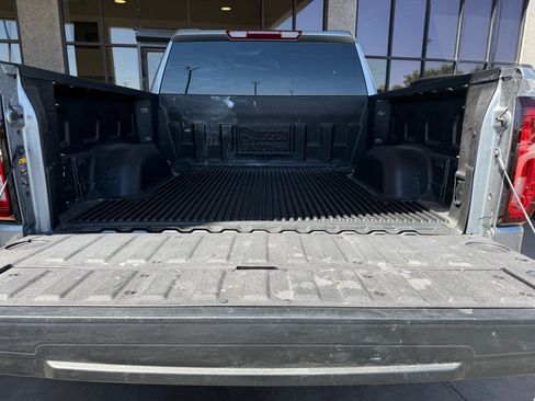 Used 2026 GMC Sierra 1500 SLT AWD/4WD image 25