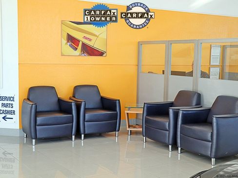 Used 2023 Chrysler 300 S image 42