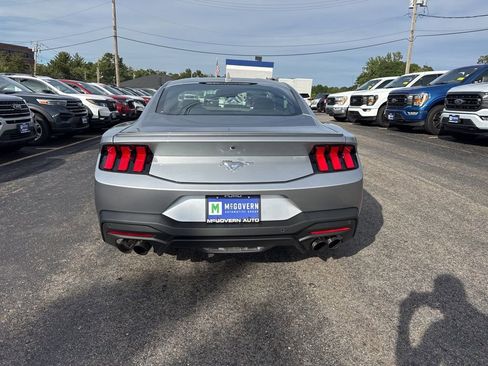 New 2025 Ford Mustang Premium image 7