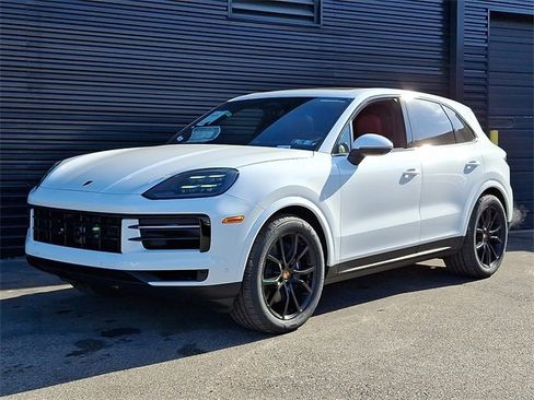 New 2026 Porsche Cayenne image 1