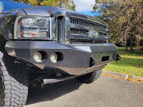 Used 2003 Ford F250 XLT image 13