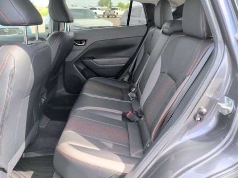 Used 2024 Subaru Crosstrek 2.5i Limited w/ Crosstrek Mirror Package AWD/4WD image 10