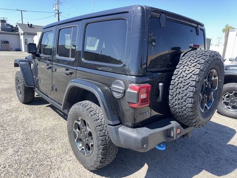 Used 2022 Jeep Wrangler Unlimited Rubicon 4xe w/ Steel Bumper Group AWD/4WD image 7