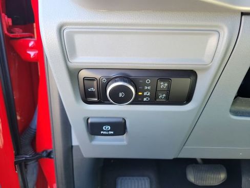 Used 2023 Ford F150 XLT image 13