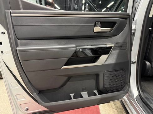 Used 2024 Toyota Tundra Limited image 24