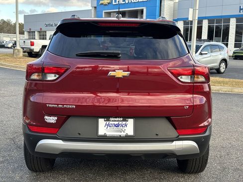 Used 2024 Chevrolet TrailBlazer LT w/ Convenience Package image 9